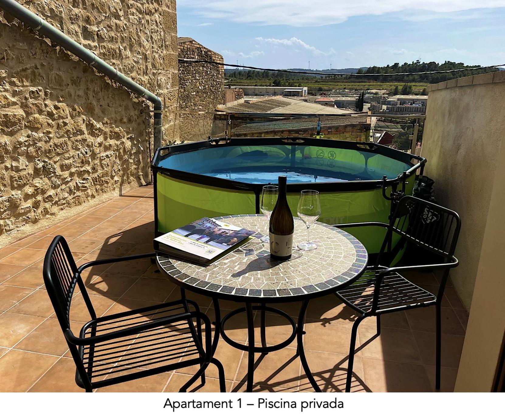 Apartaments Rurals Cal Parro, Batea Exterior foto